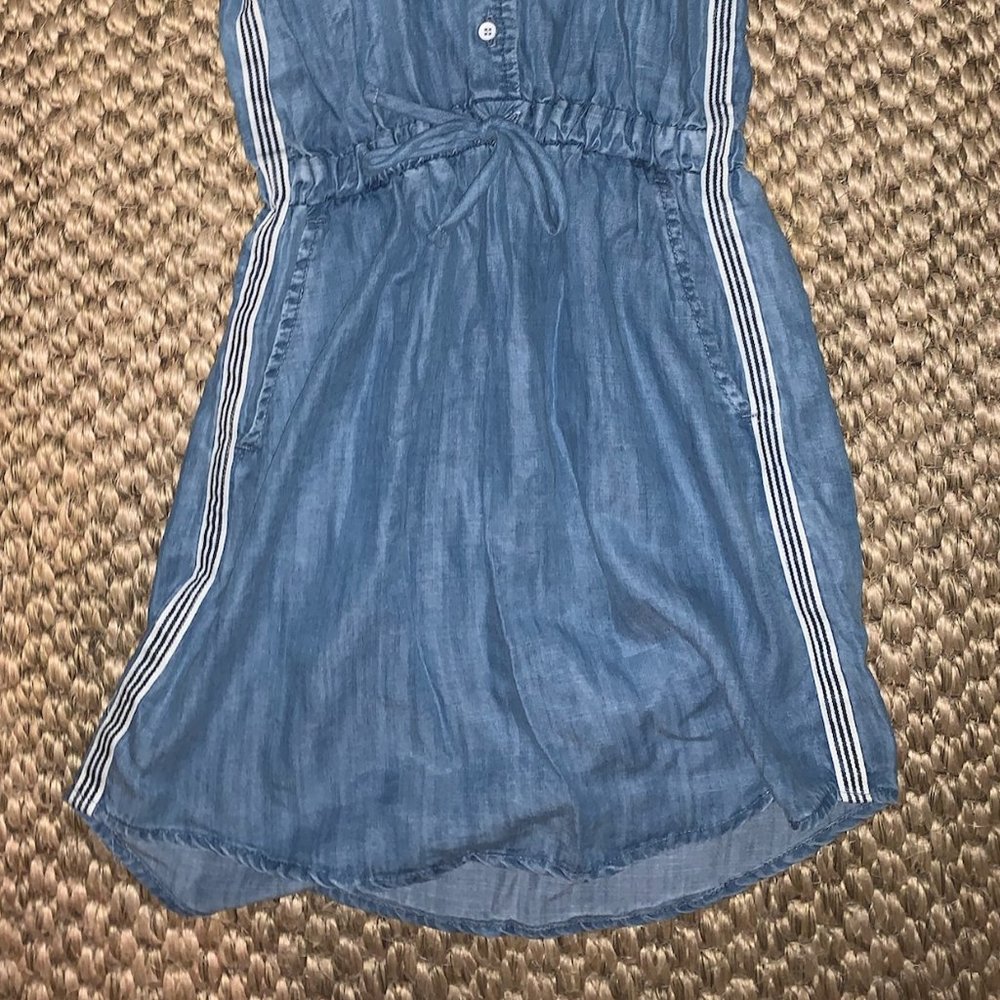 BELLA DAHL GIRLS DENIM CHAMBRAY DRESS - Picture 9 of 11
